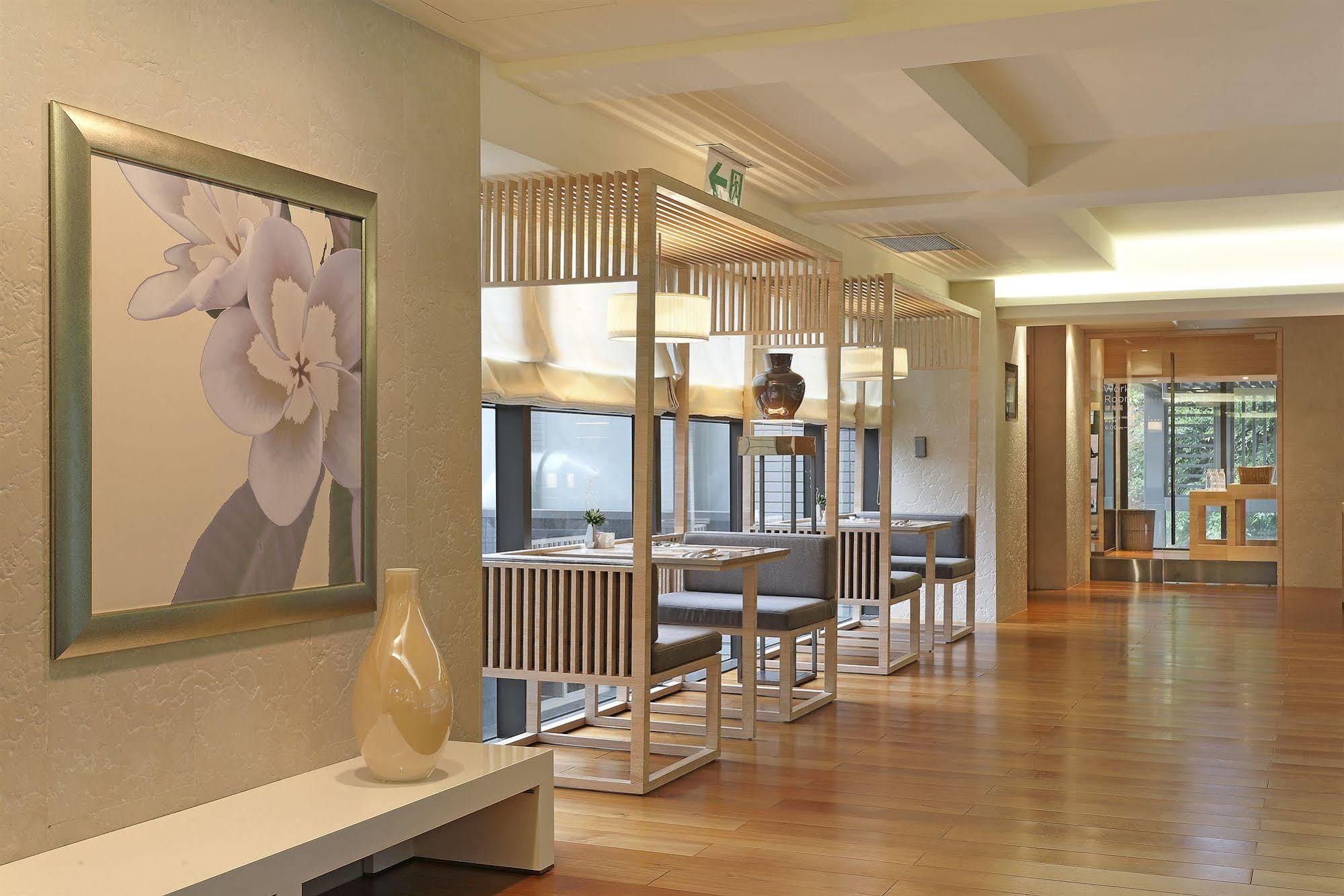 Cozzi Minsheng Hotel 4*
