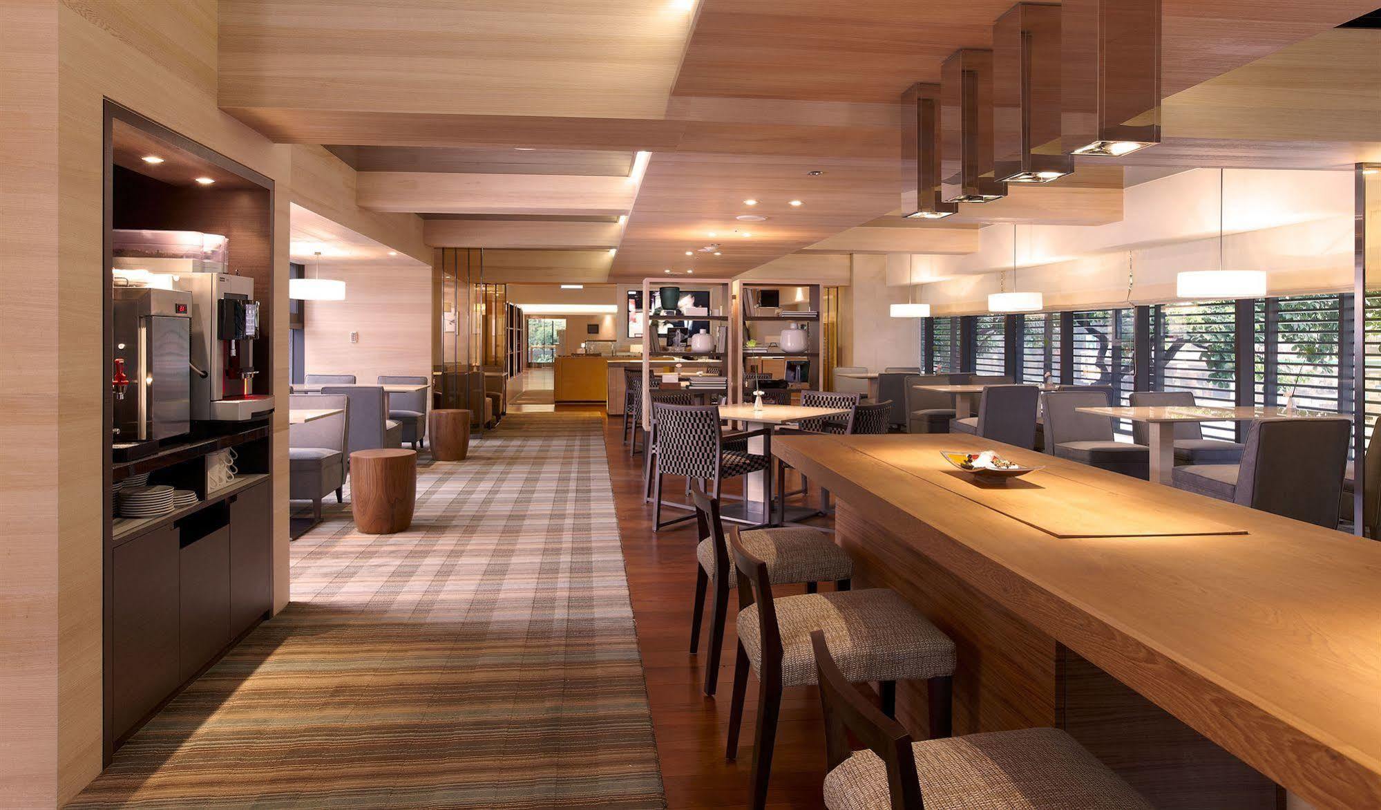Cozzi Minsheng Hotel Taipei