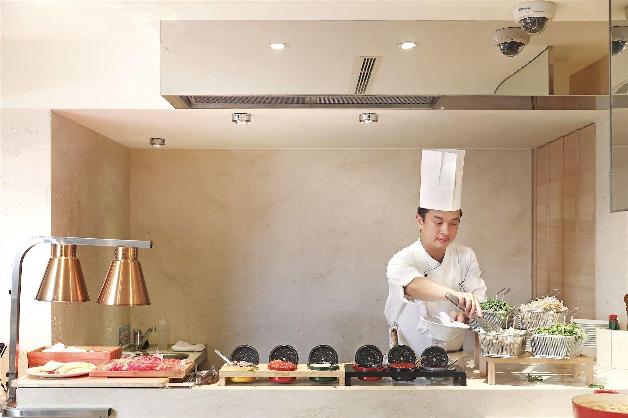 Cozzi Minsheng 4* Taipei