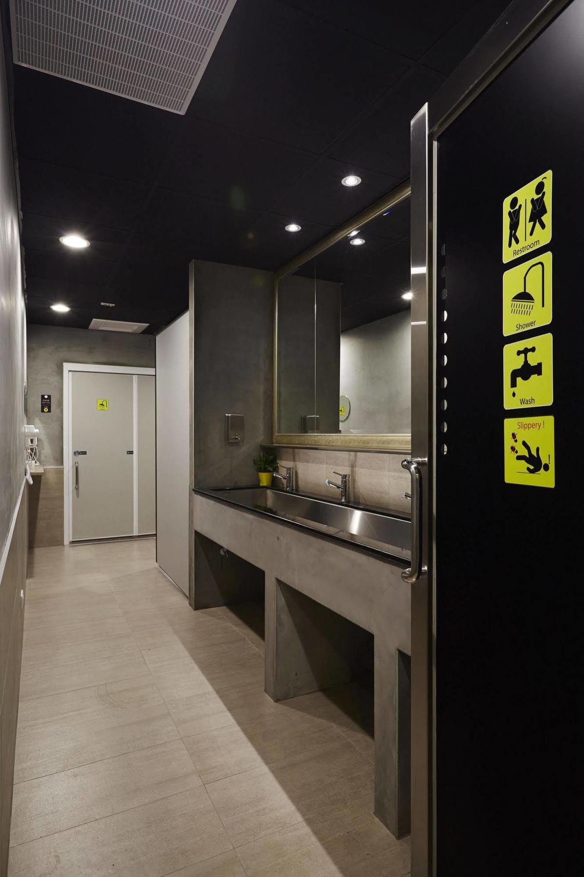 The Packer's Albergue