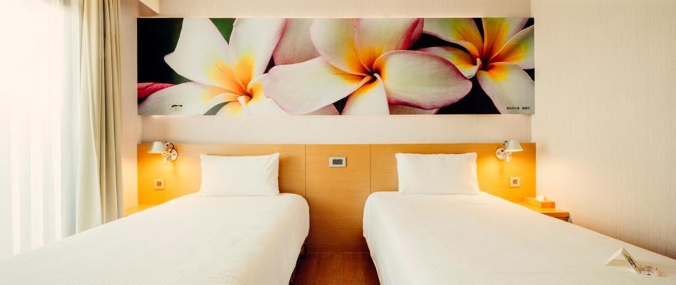 Mellow Fields Inn 4*