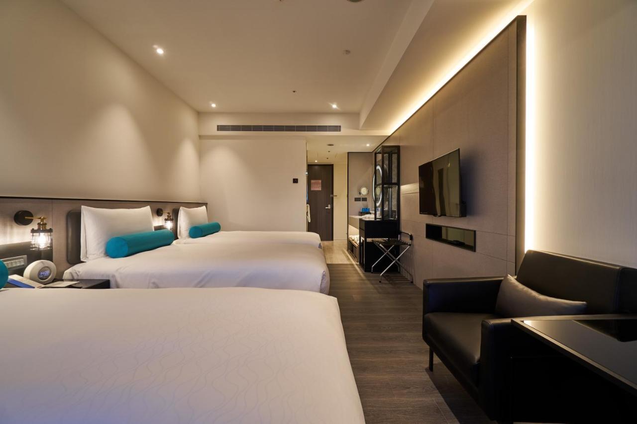 Caesar Metro Hotel 5*