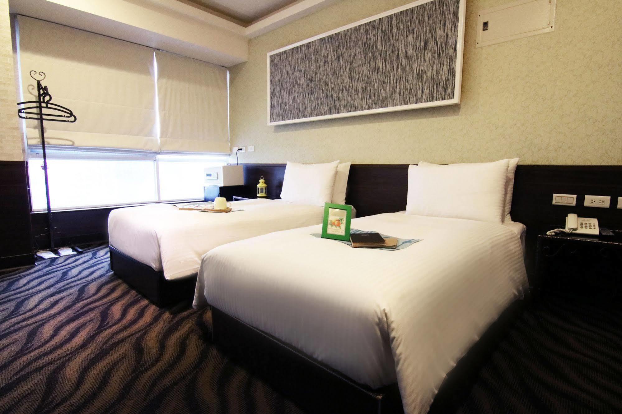 6 - Ximen 3* Taipei