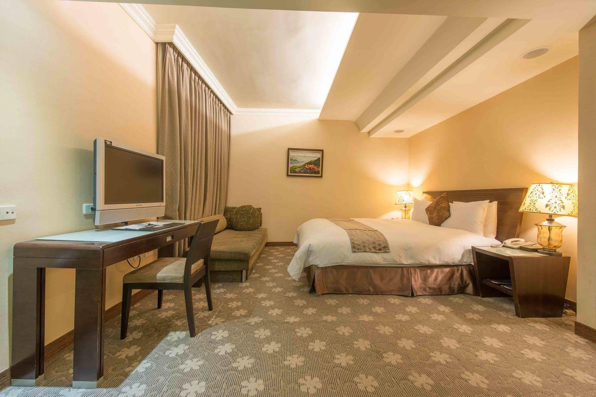 Hotel Wish 2*