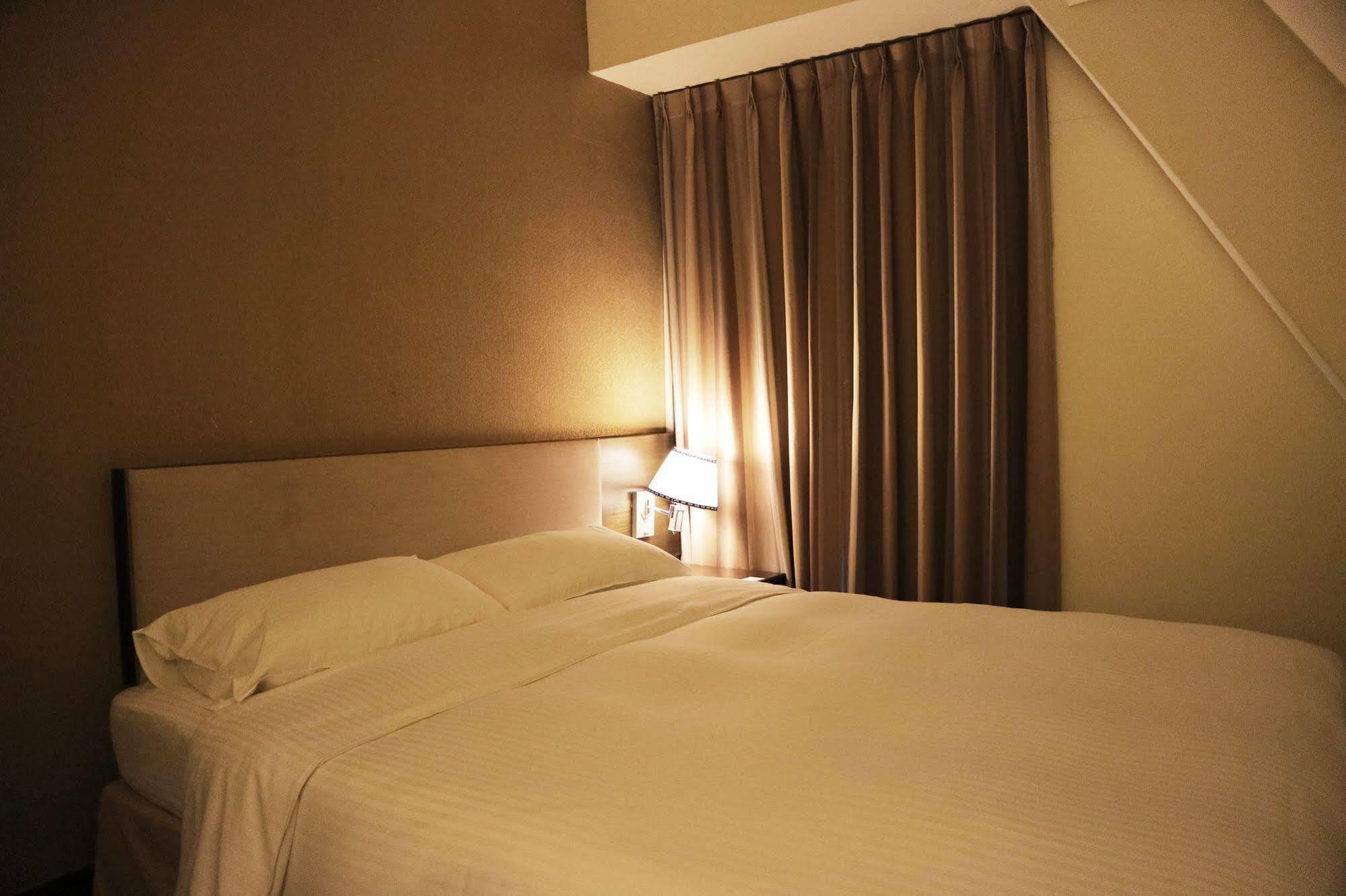 New World Hotel
