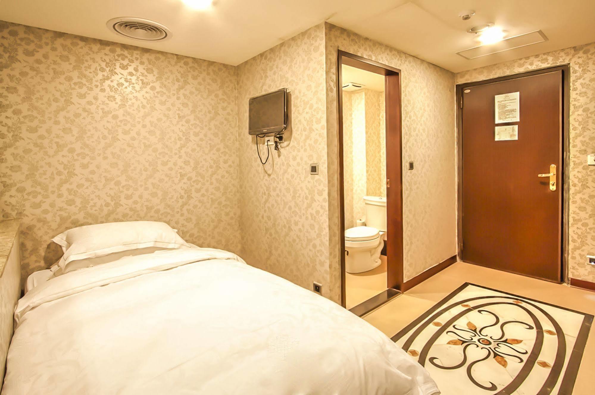 Hotel Royal Seasons Beitou
