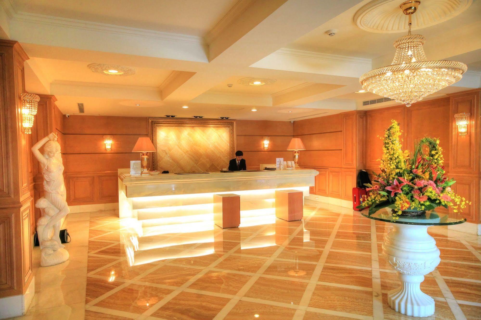 Royal Seasons Beitou Taipei