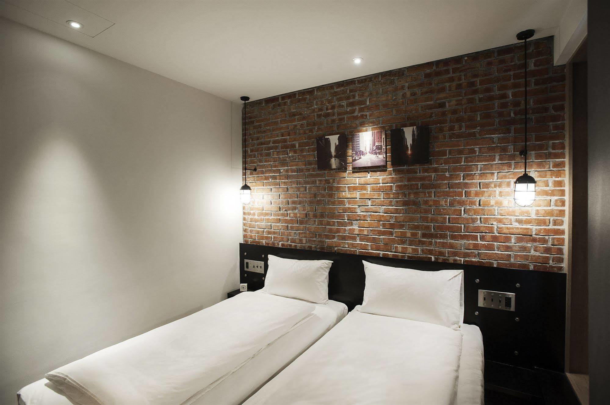 Hotel Check Songjiang Taipei