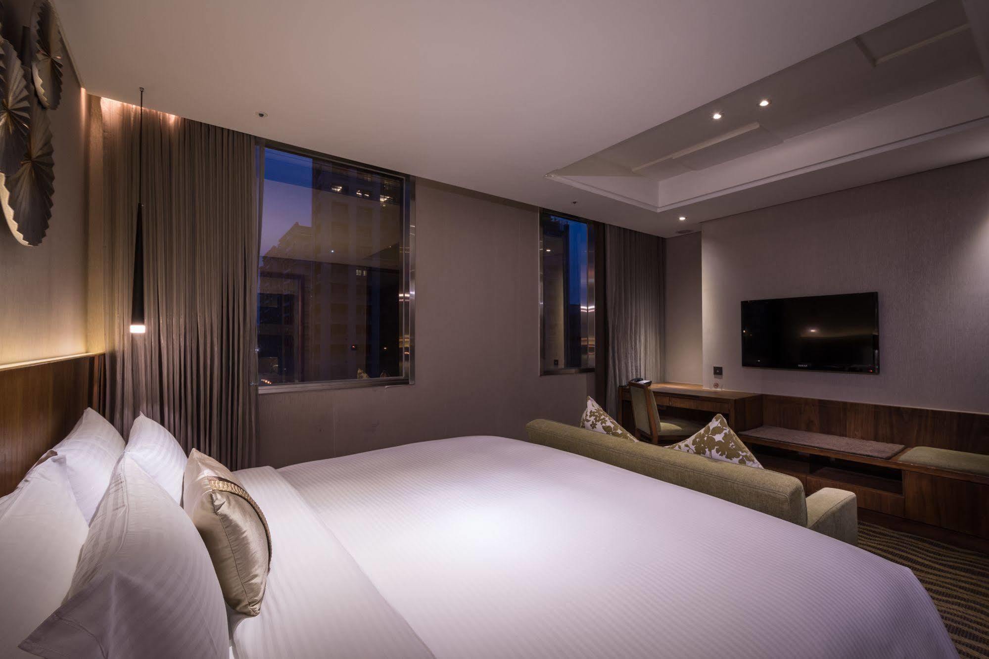 World Jianpei Hotel Taipei