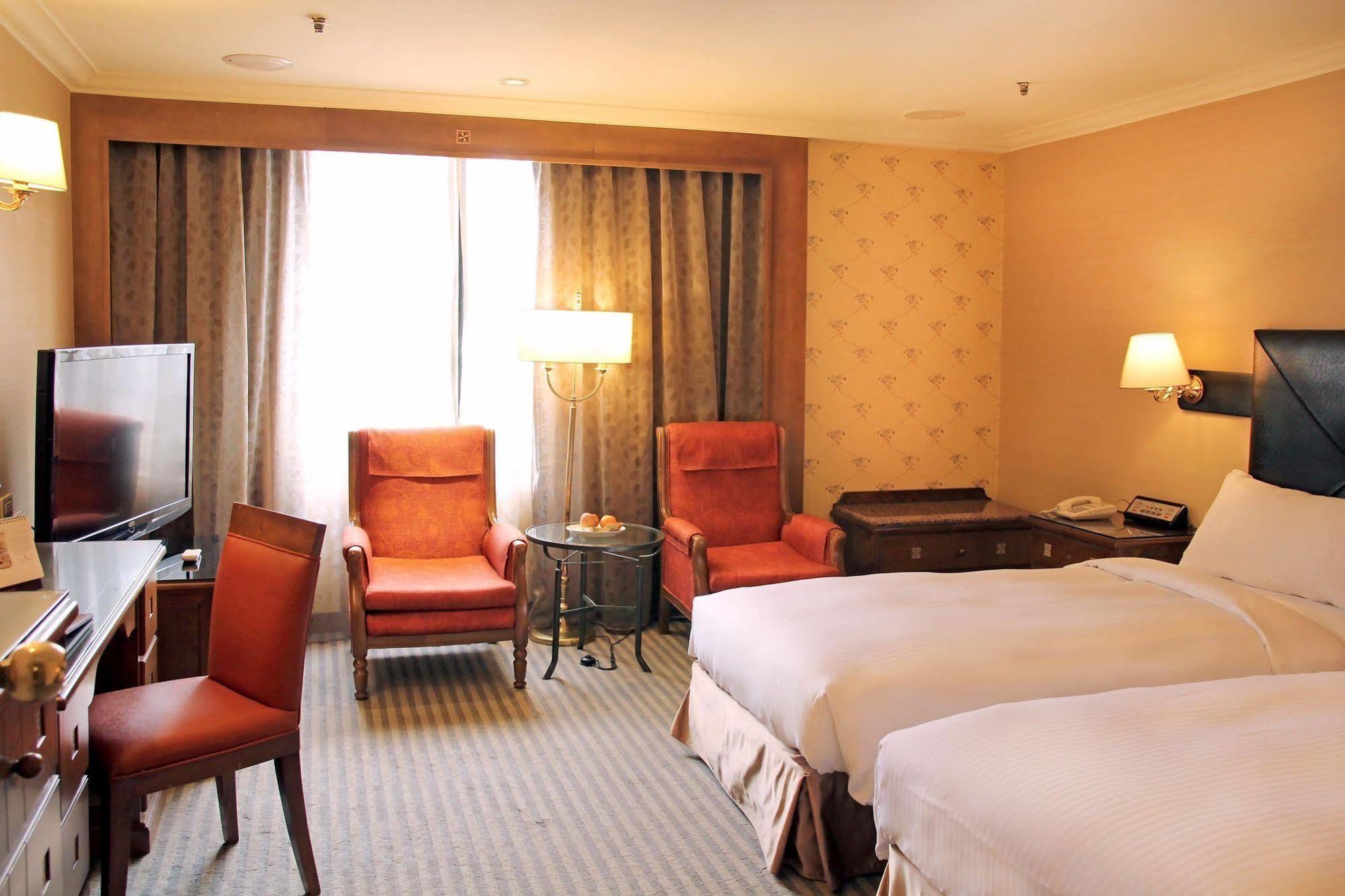 Hotel Capital Arena 3*