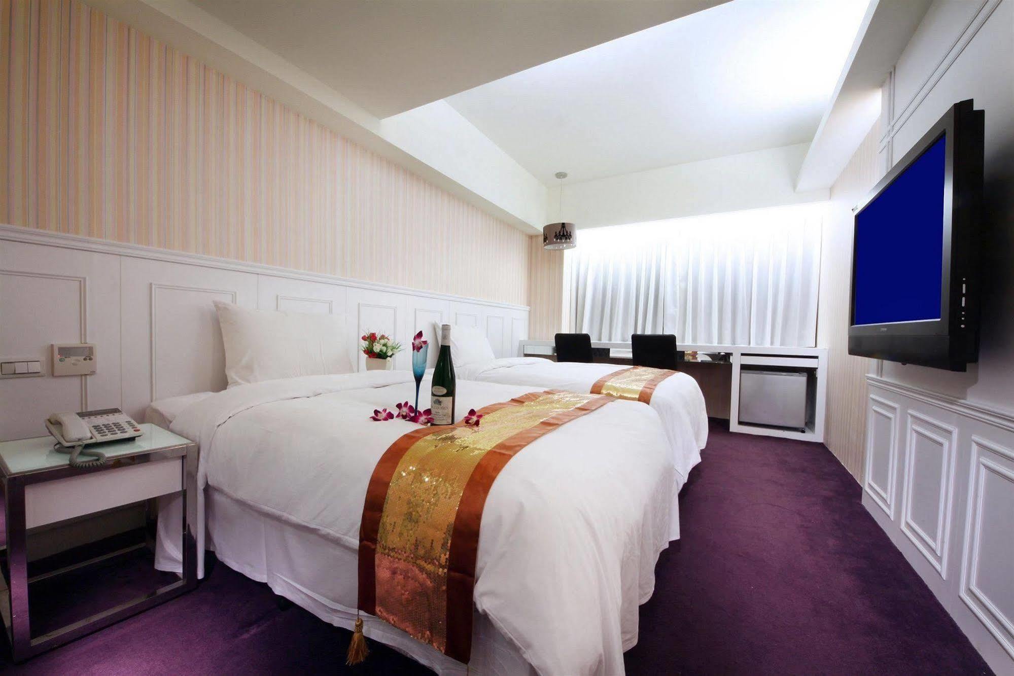 The Longstay Hotel