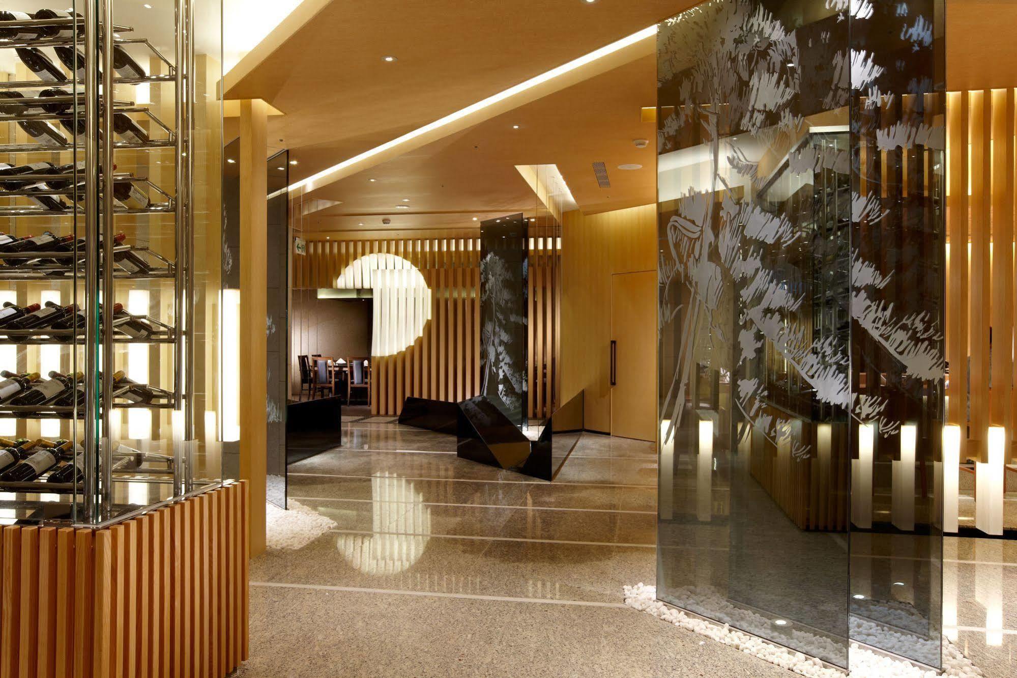 The Okura Prestige Hotel 5*