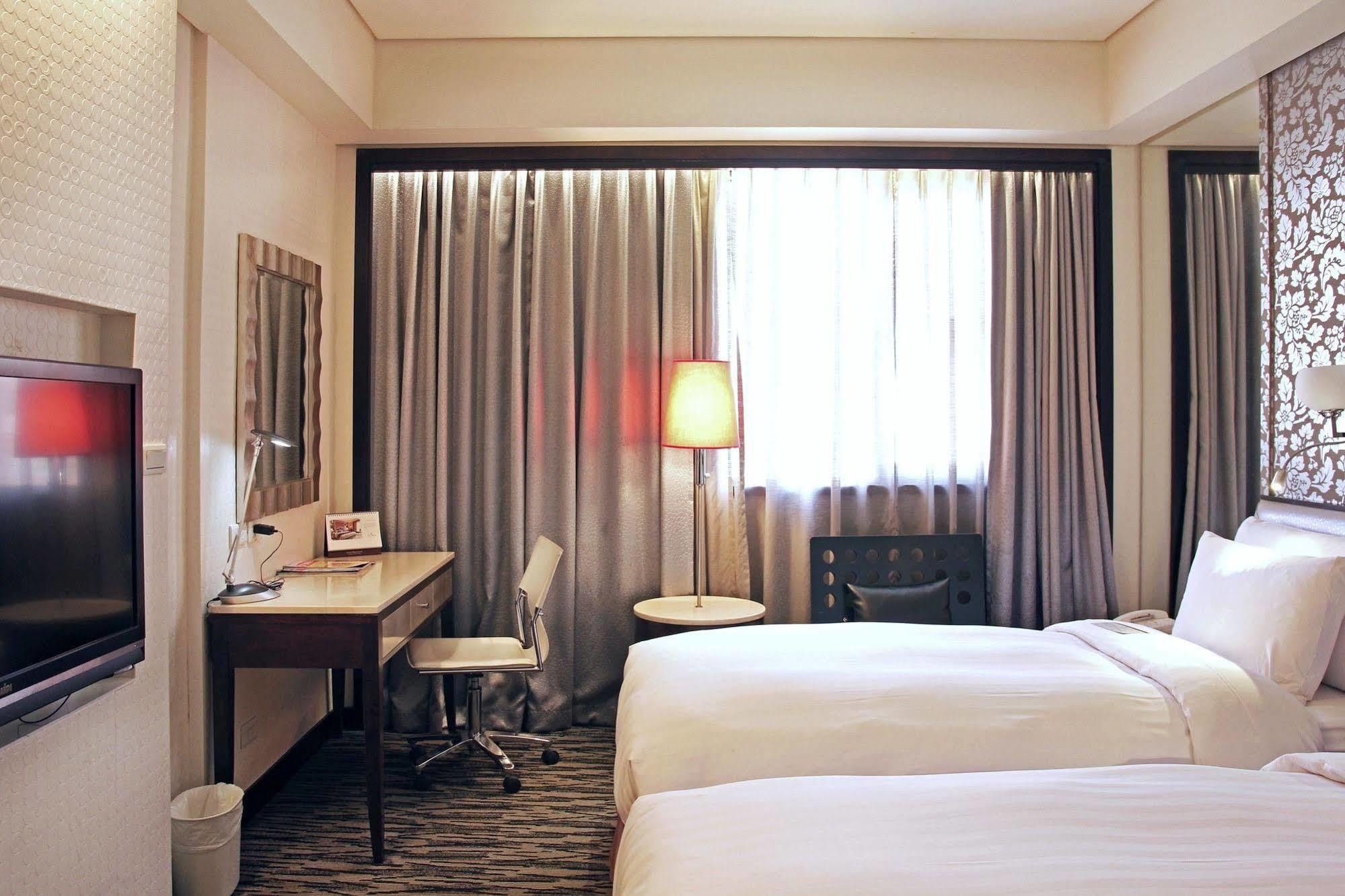 Hotel Hej Arena 3*