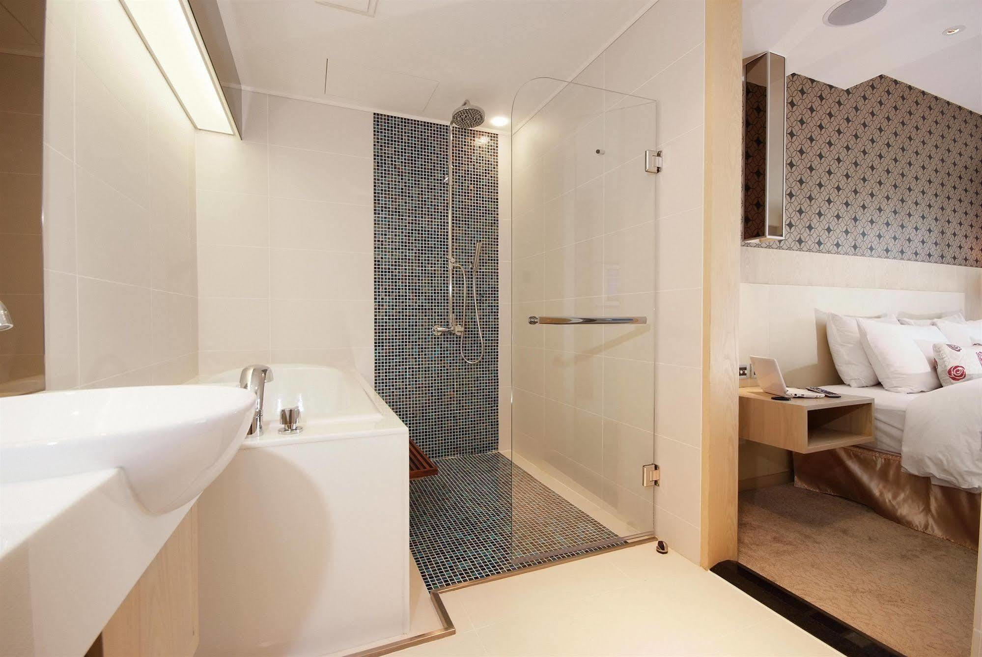 Grandee Hotel Taipei