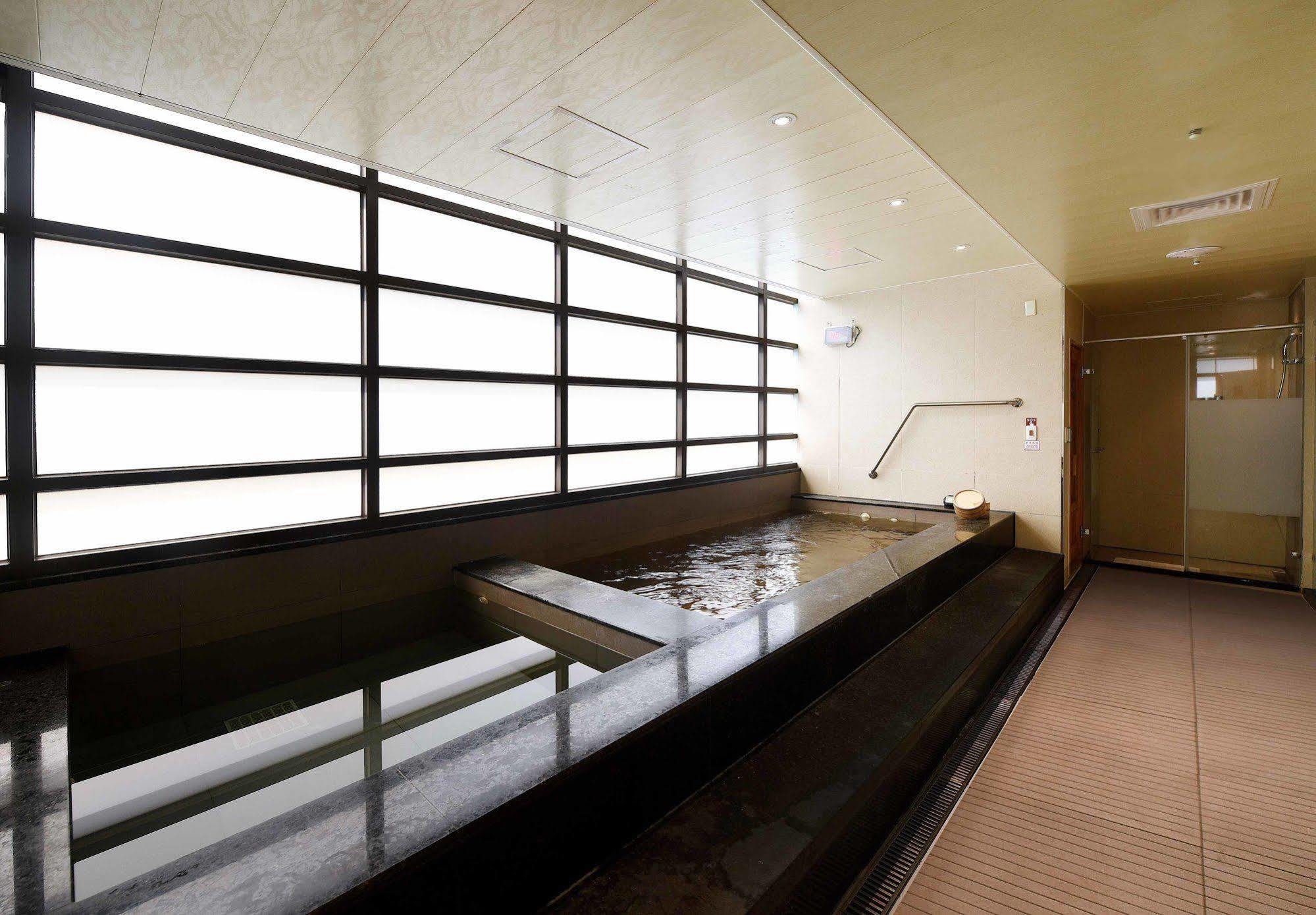 Hotel Fullon Taipei, 5*