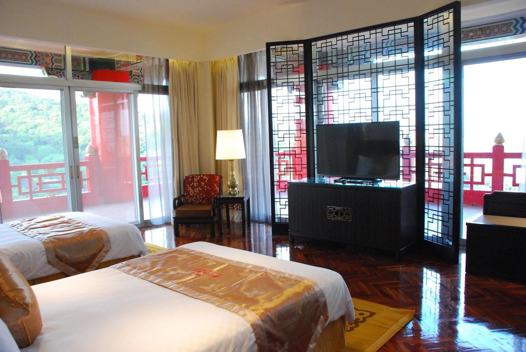 The Grand Hotel 5*