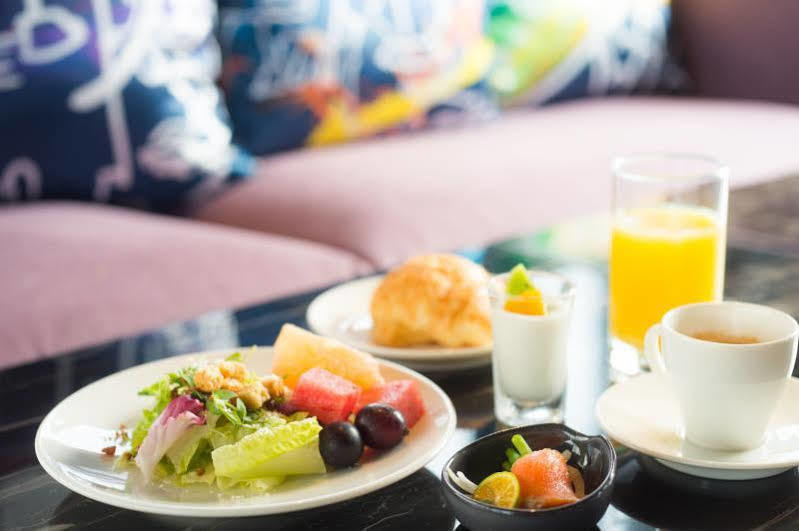 Aloft Zhongshan Hotel 4*