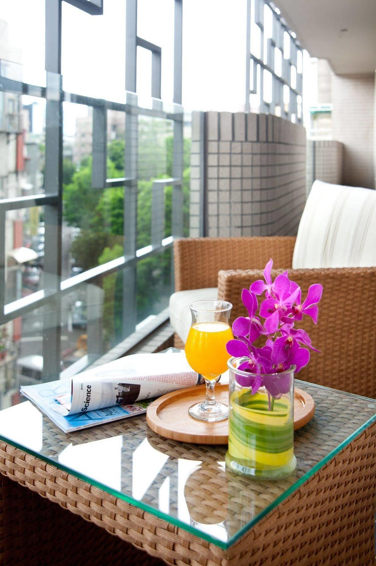 Hotel The Corner House 3*