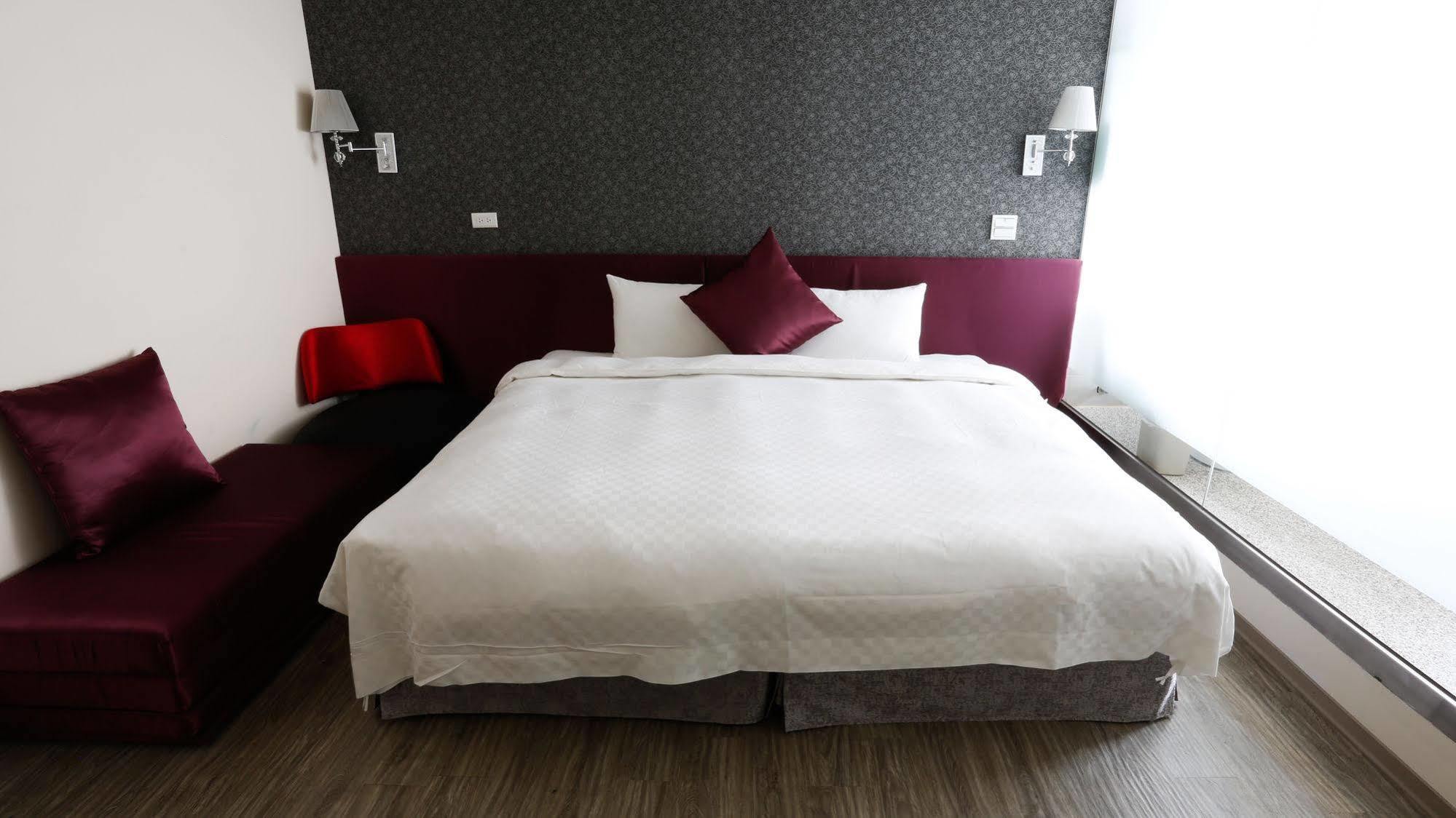 Walker Hotel - Zhengyi Hotel 3*