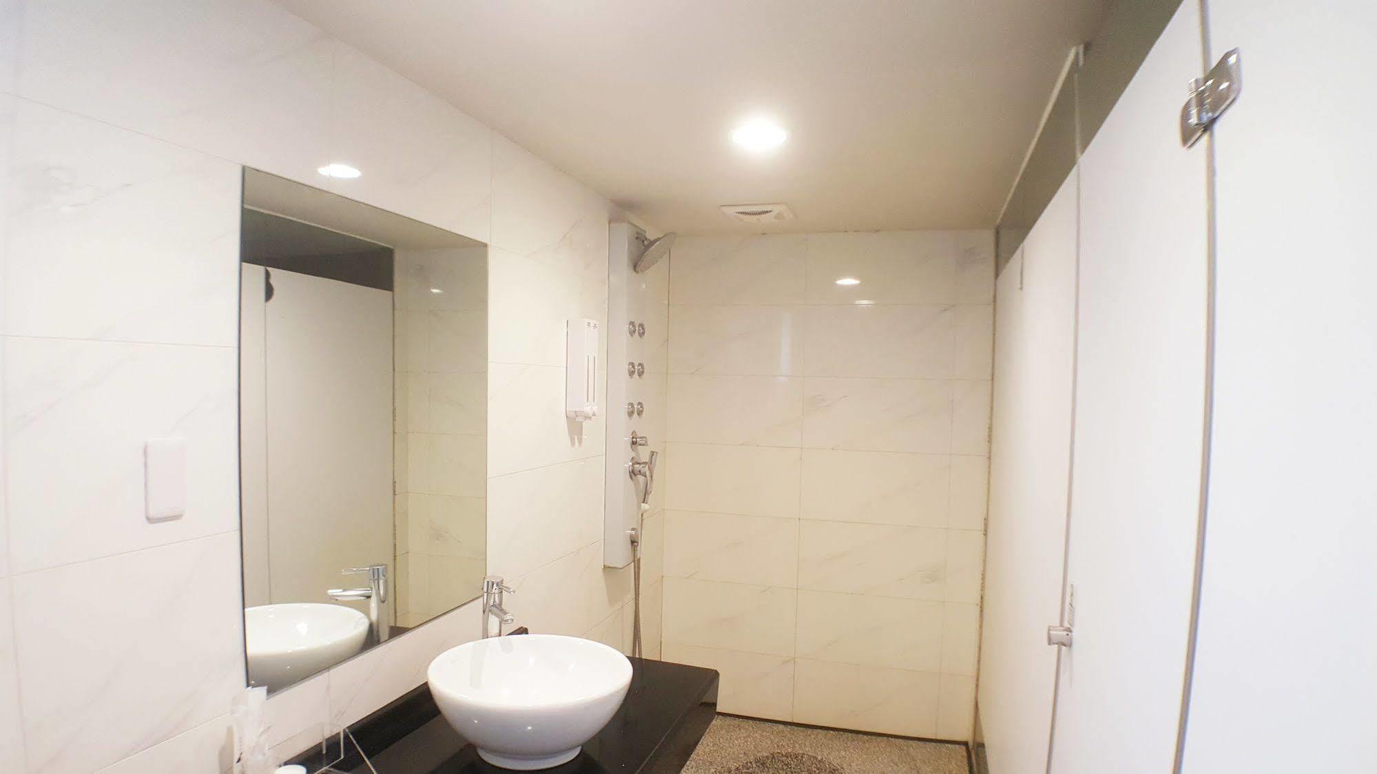 Walker Hotel - Zhengyi Hotel