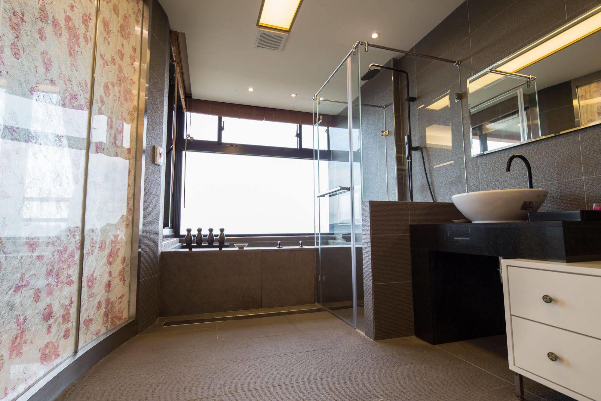 Moonlight Homestay Taipei
