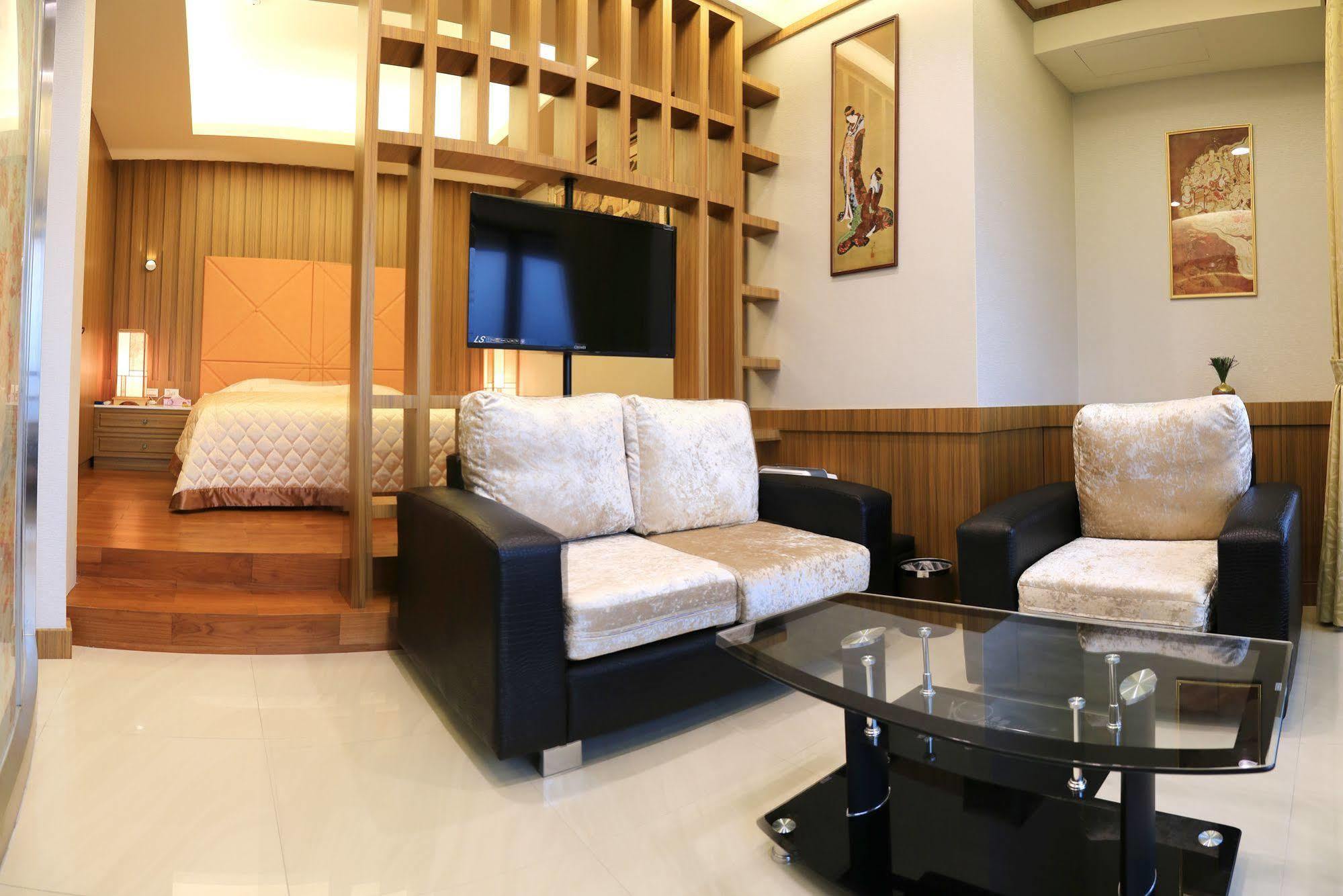 Moonlight Homestay