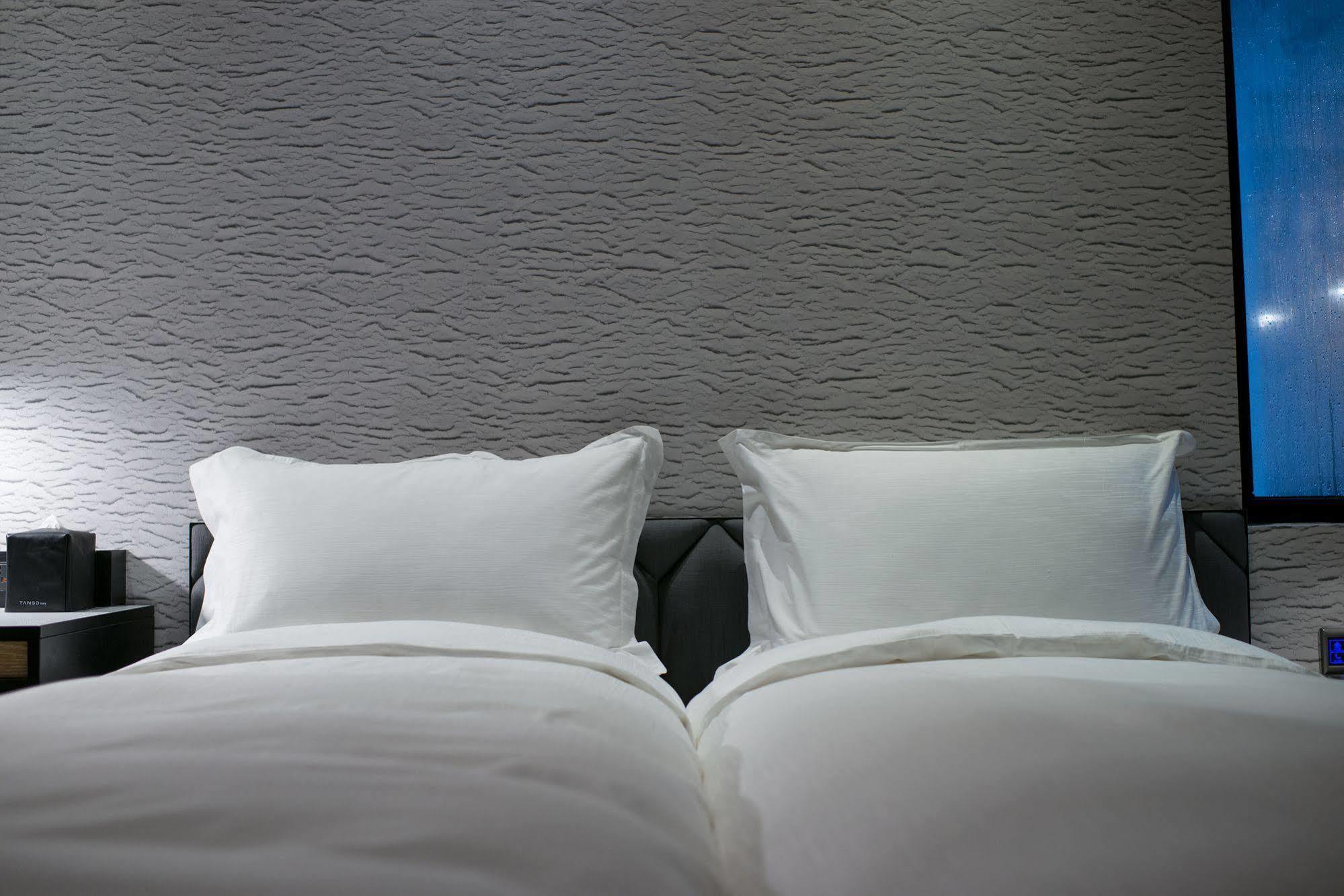 Tango Jihe Hotel