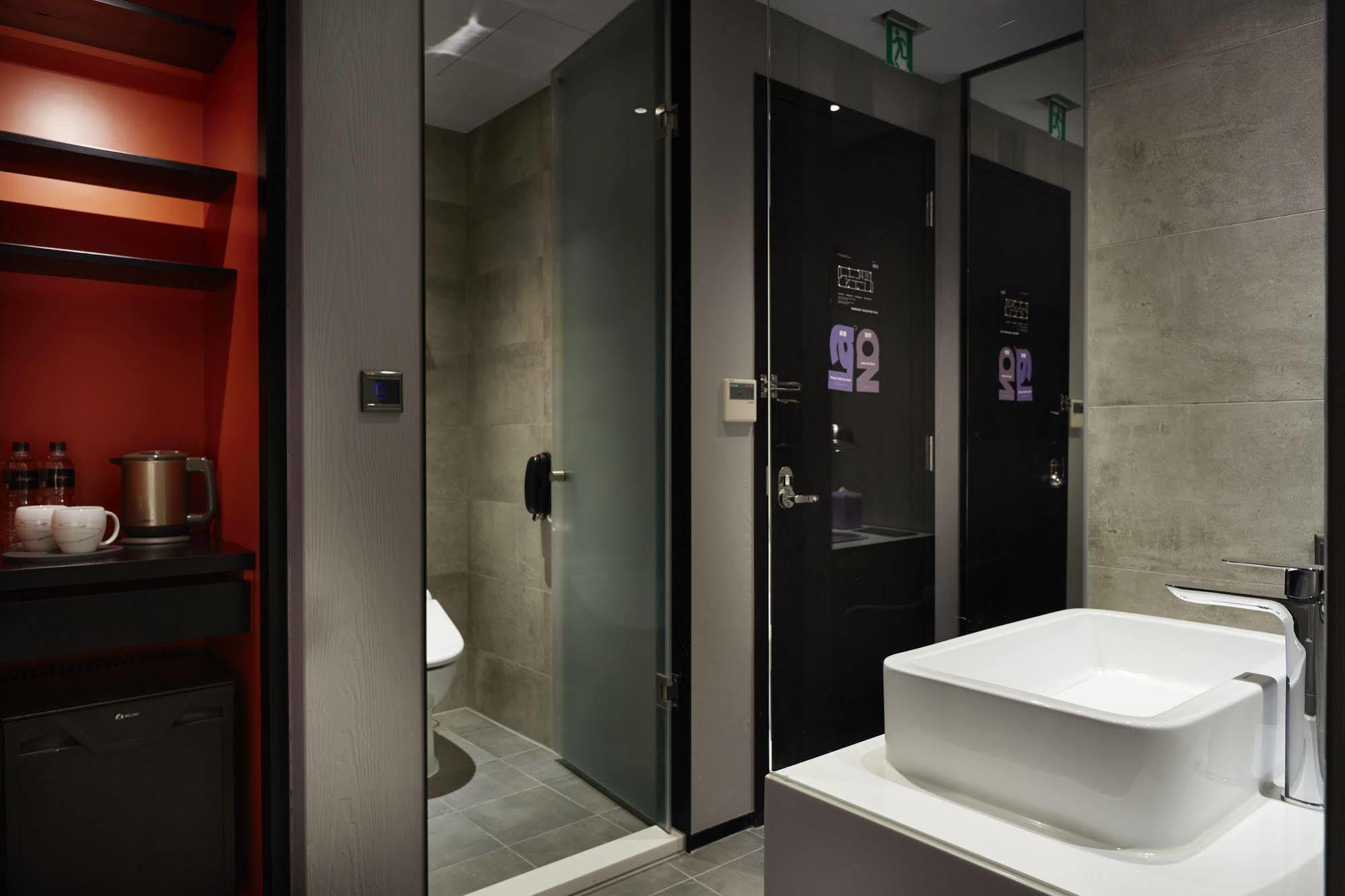 Hotel Tango Jihe Taipei