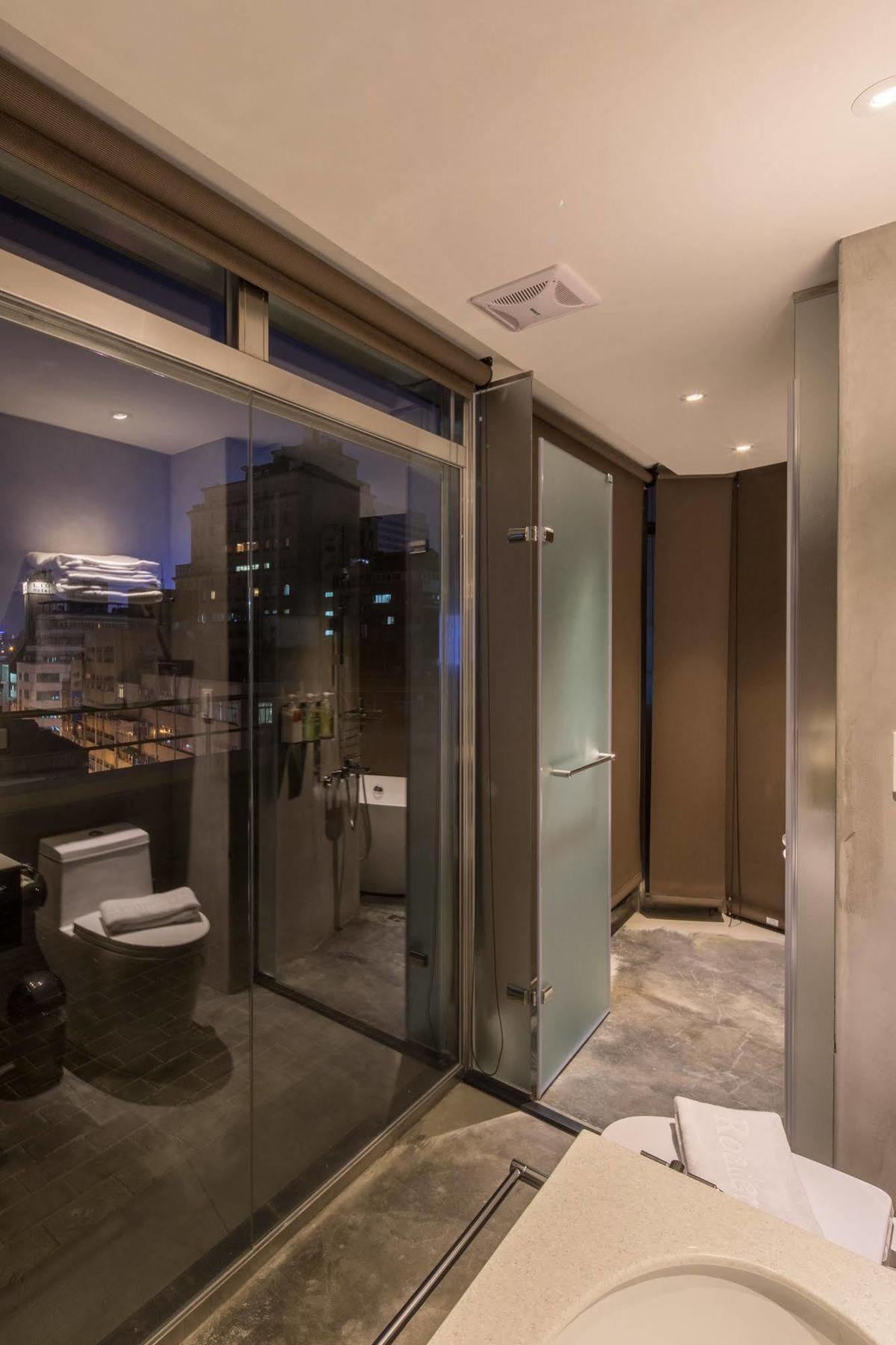 Hotel Roaders Zhonghua