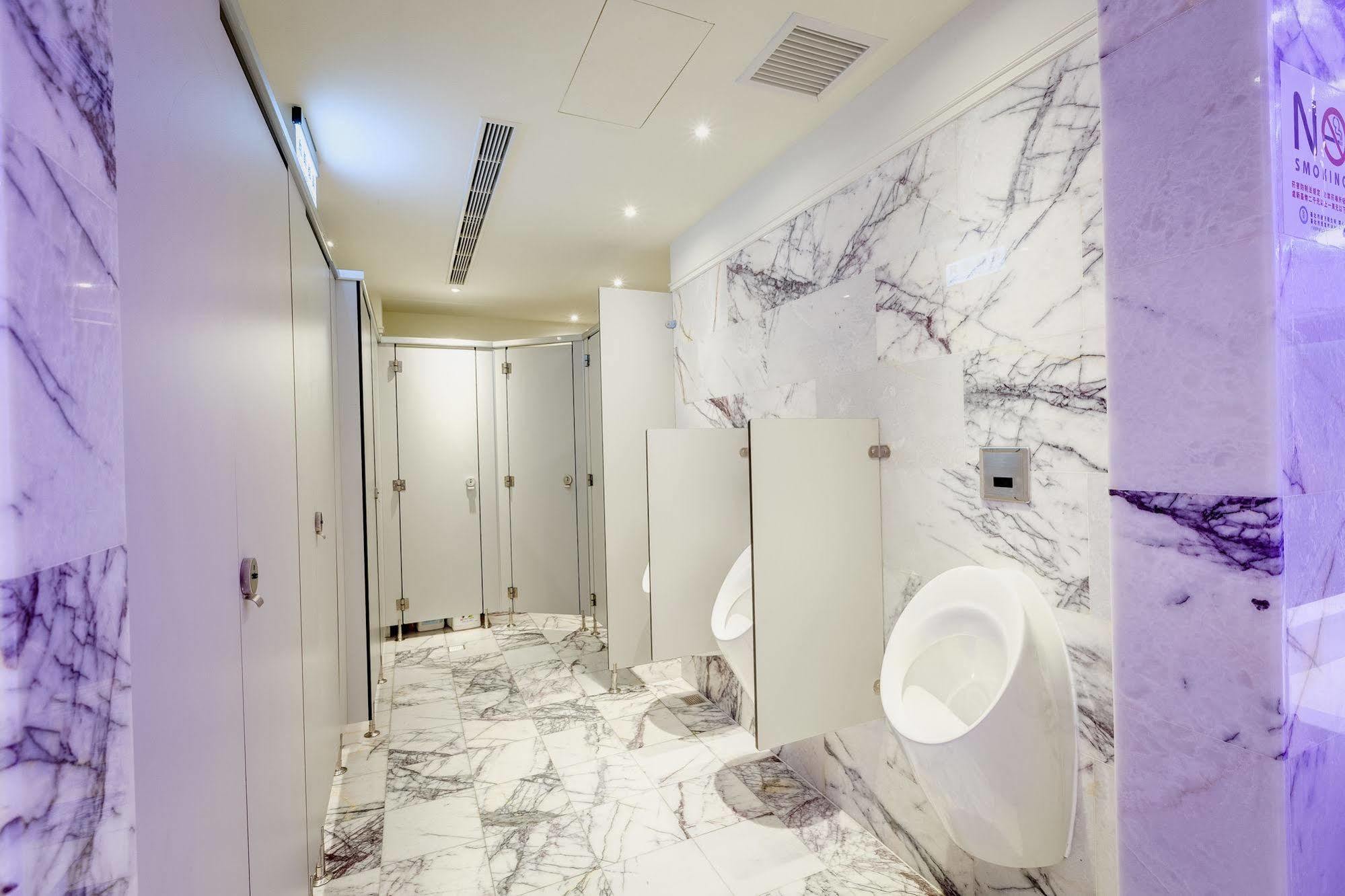 Space Xinyi Hostel