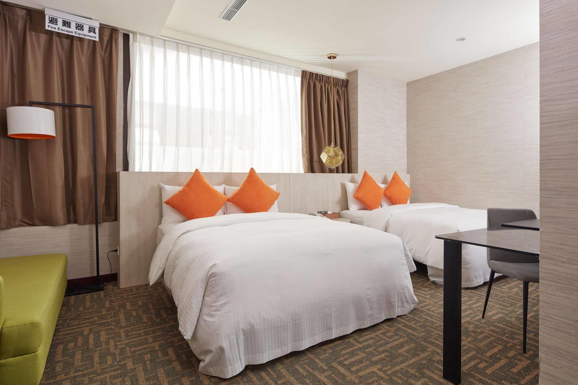 Via Station Hotel