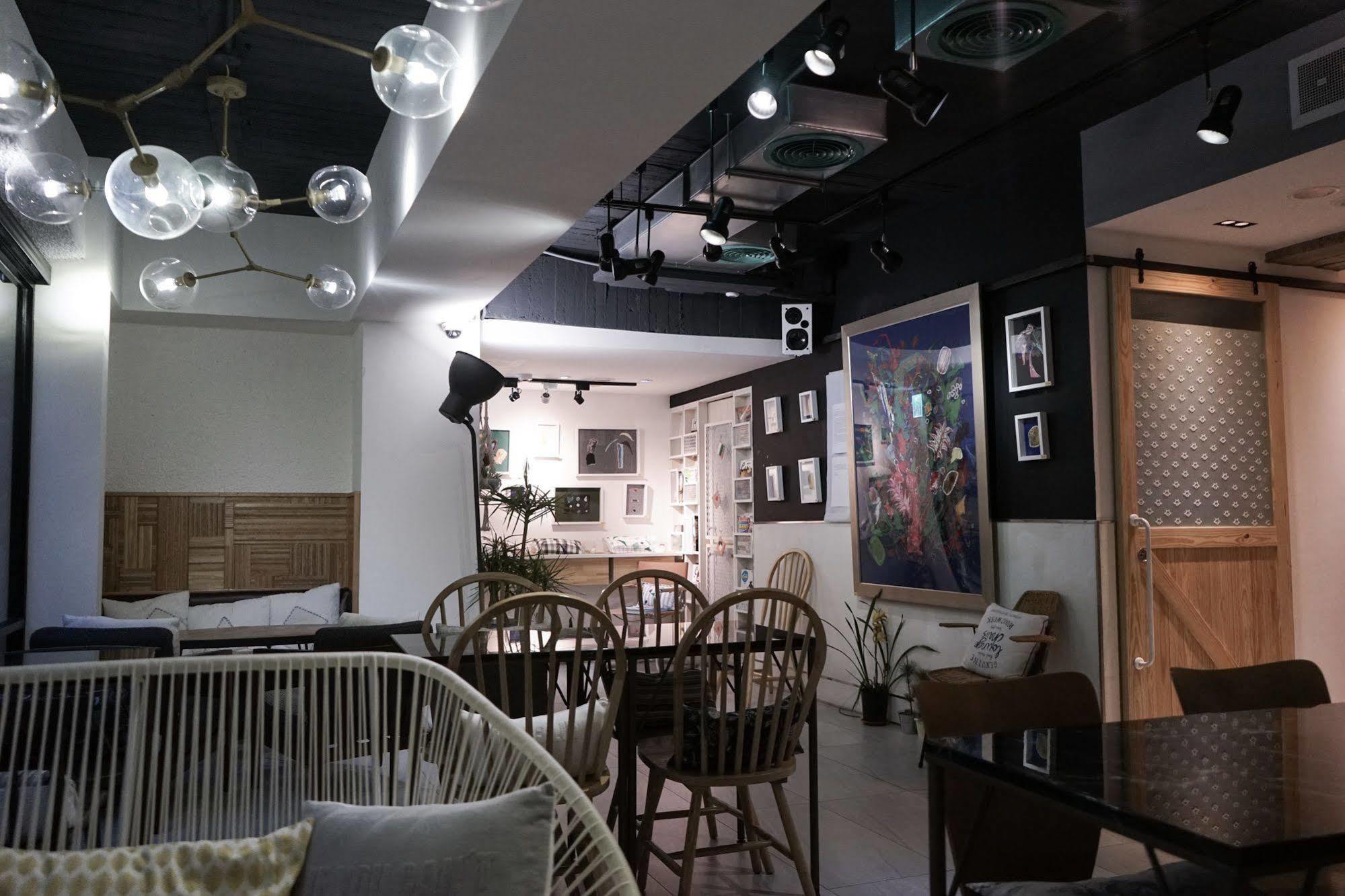 Nihao Cafe Hotel