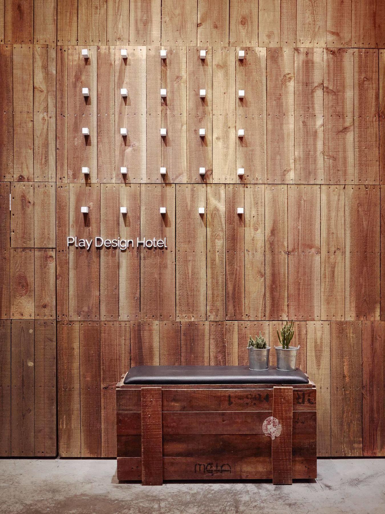 Play Design 2*