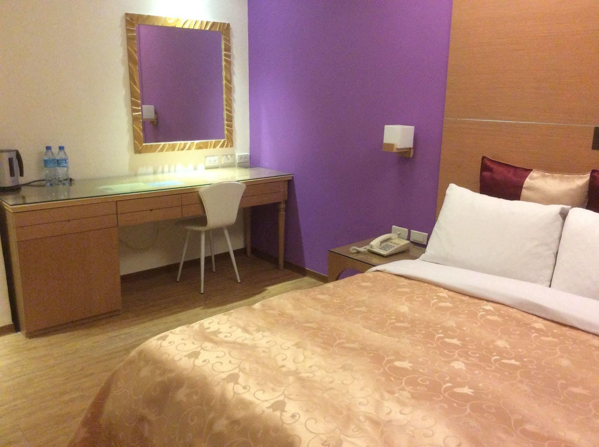 Inn 紫園旅社purple Garden Taipei