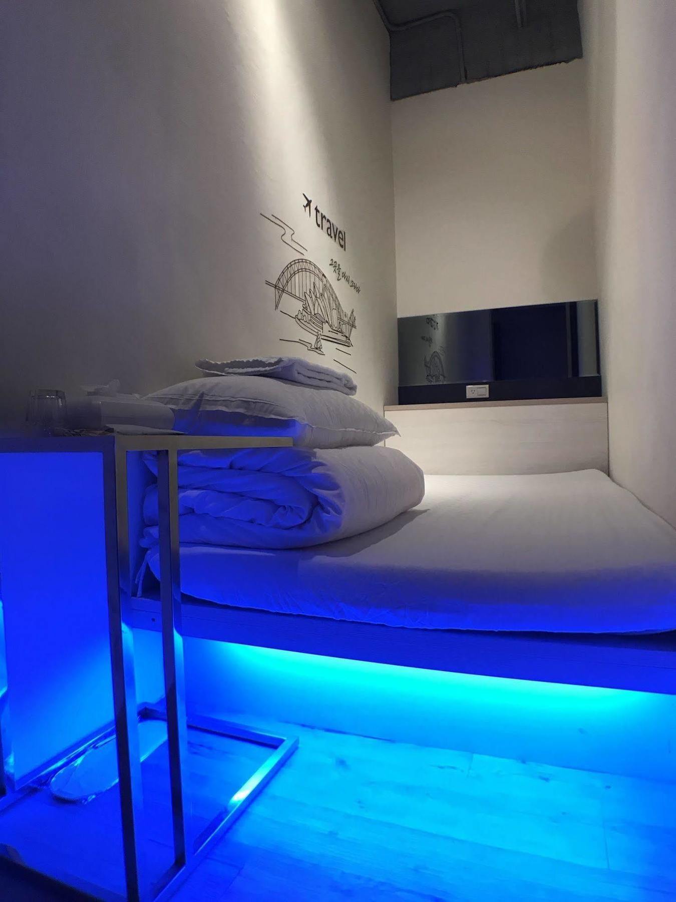 Hotel Royal Hours Hotel 2*