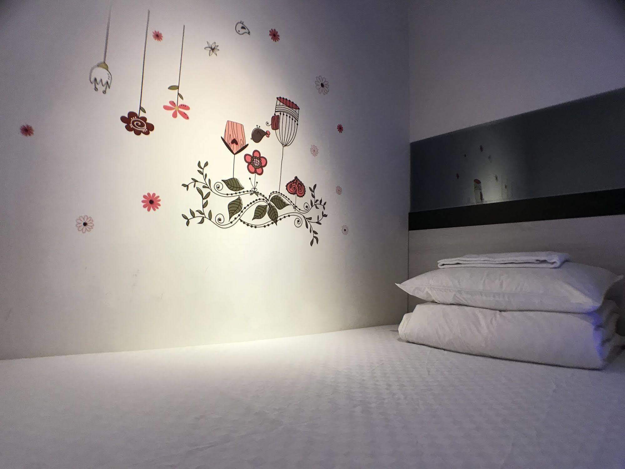 Royal Hours Hotel 2* Taipei