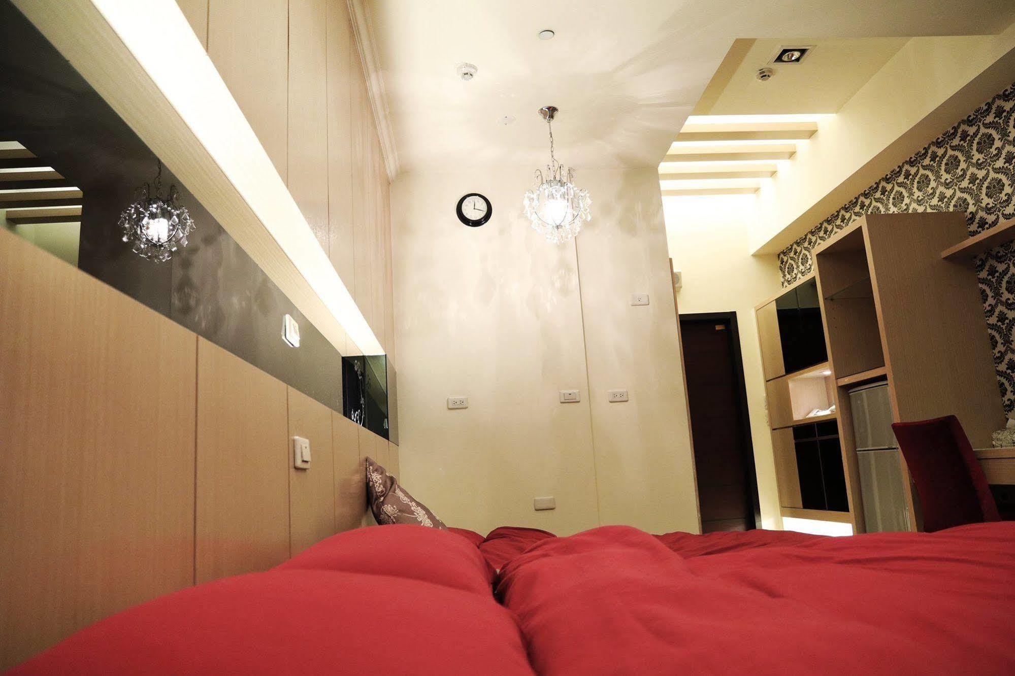 Hotel Q Square