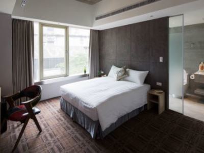 Roaders Zhonghua Hotel 3*