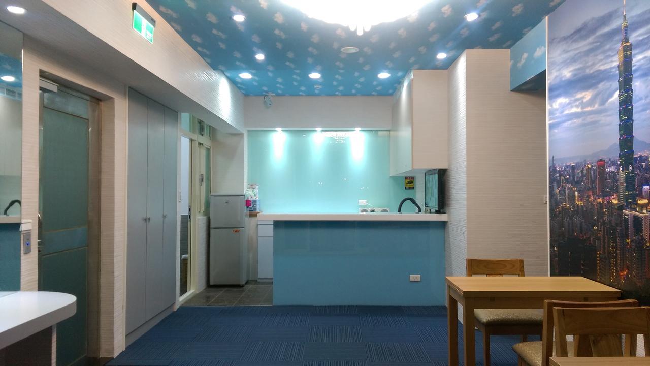 D.giraffe Your Space * Taipei