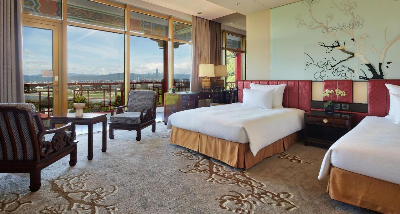 The Grand 5*