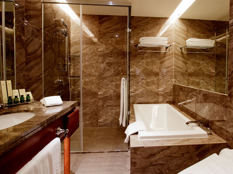Taipei City Hotel