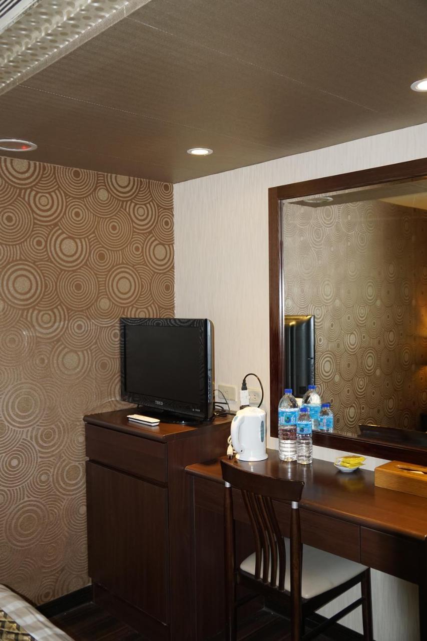 Dahshin Hotel 3*