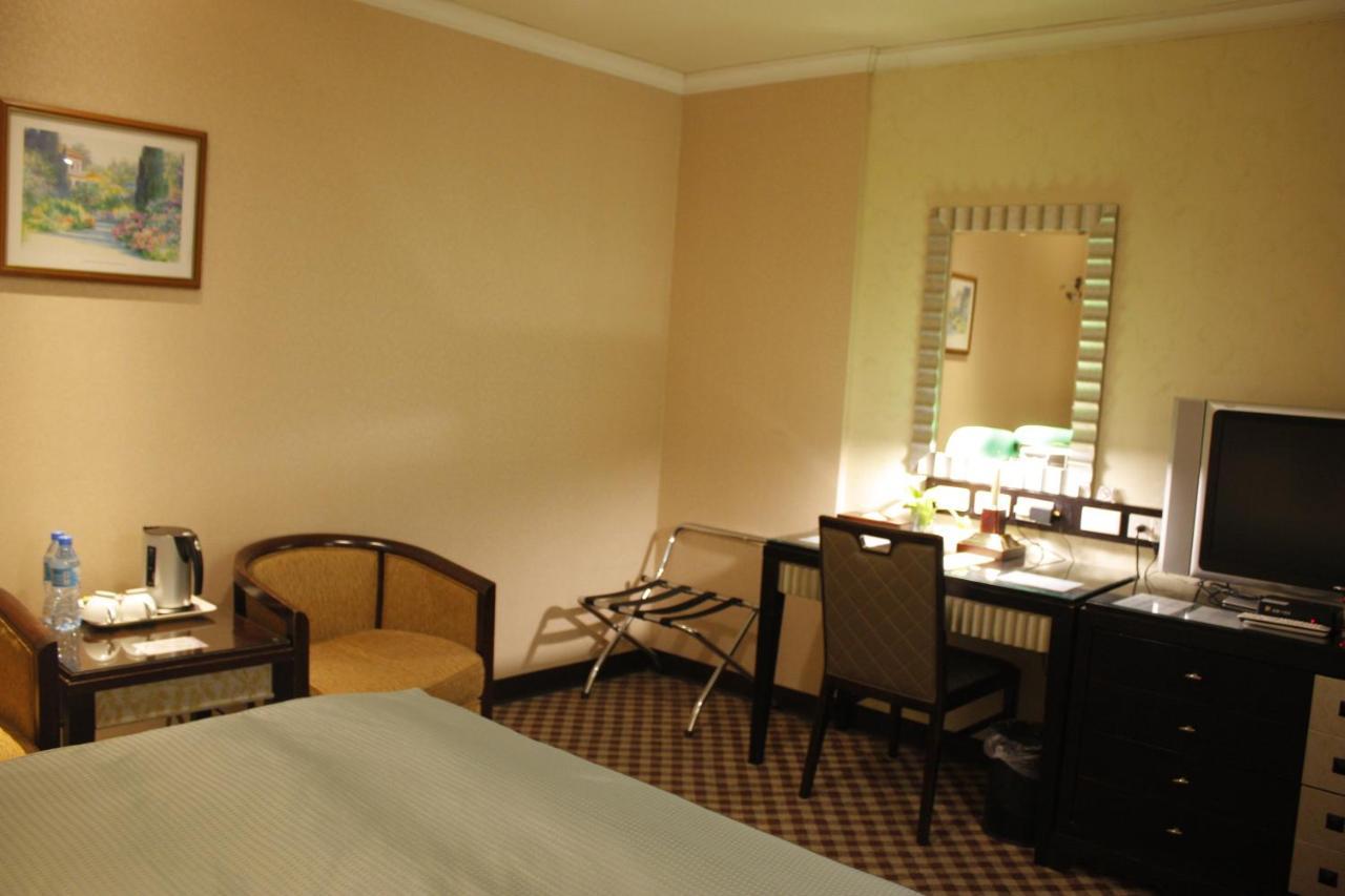 Astar Hotel