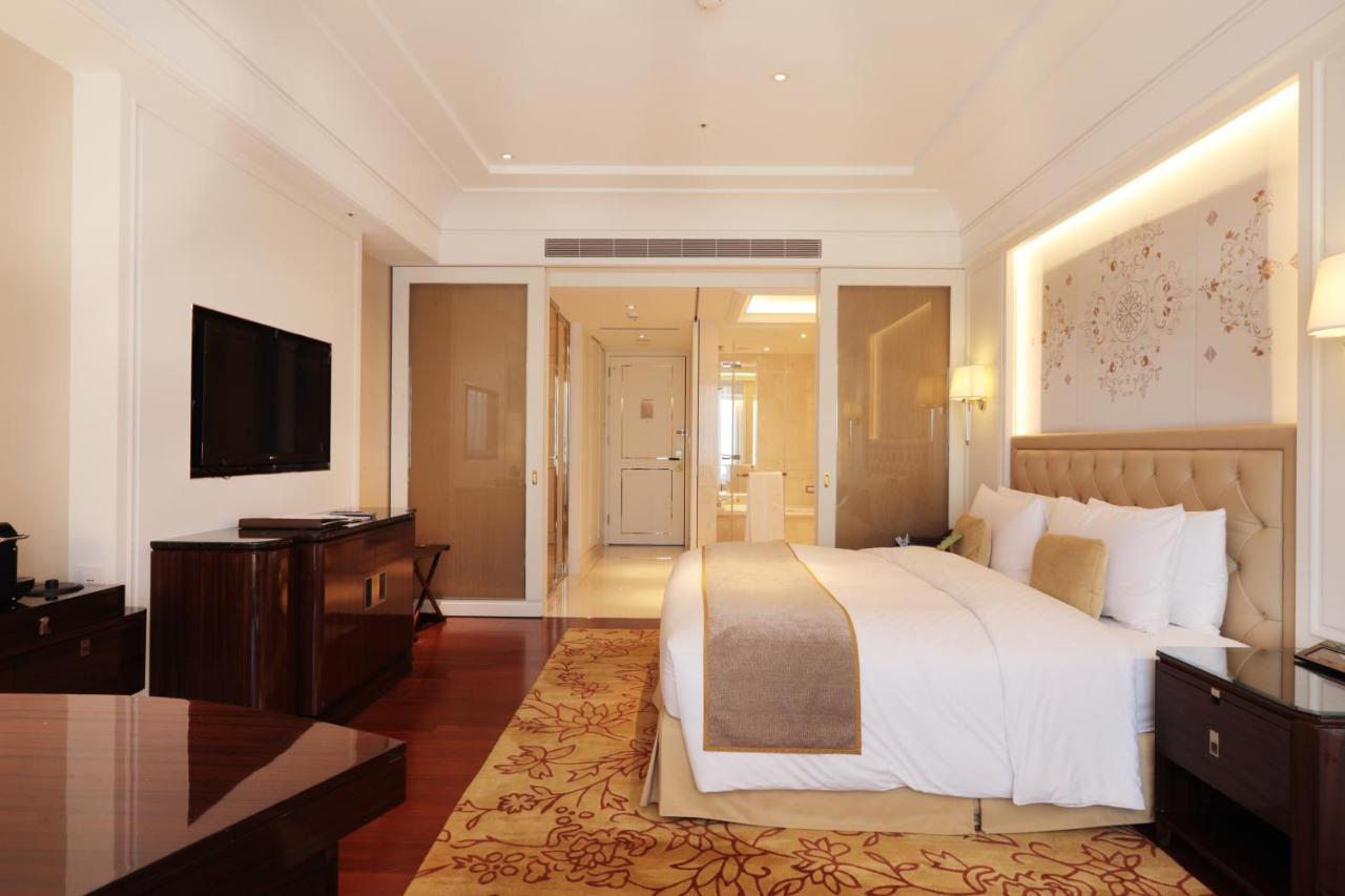Hotel The Okura Prestige 5*