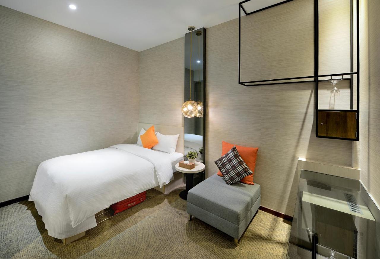 Hotel Via Station