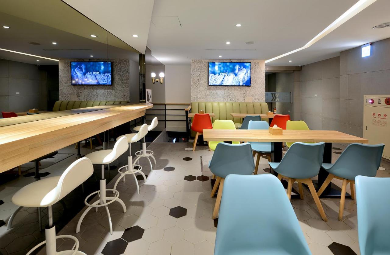 Hotel Via Station Taipei