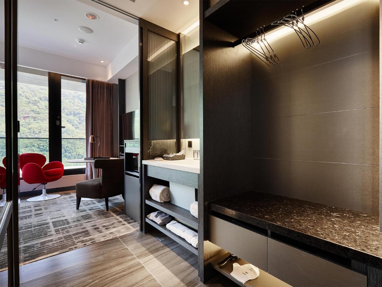 Hotel The Tango Jiantan 4*