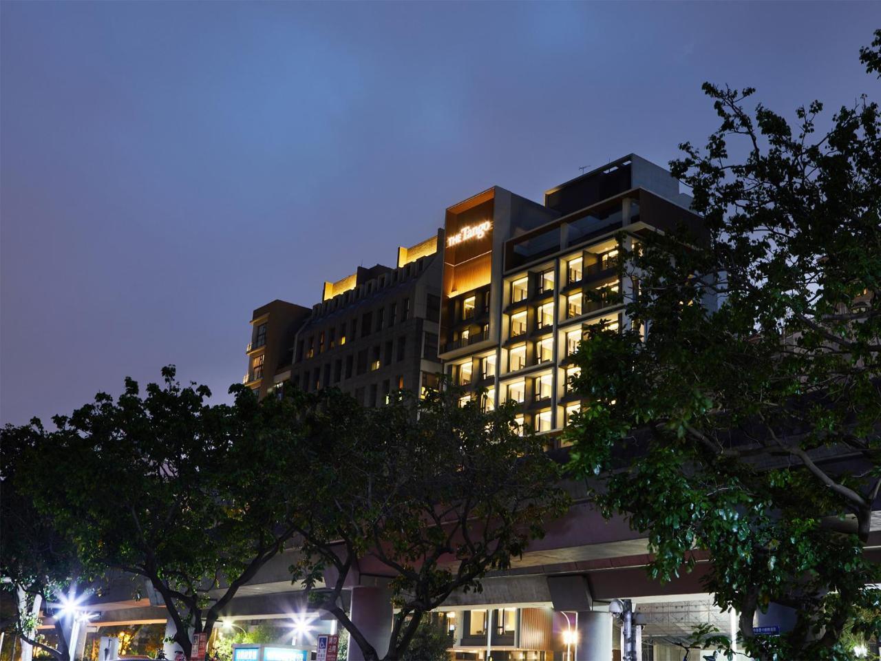 Hotel The Tango Jiantan 4*