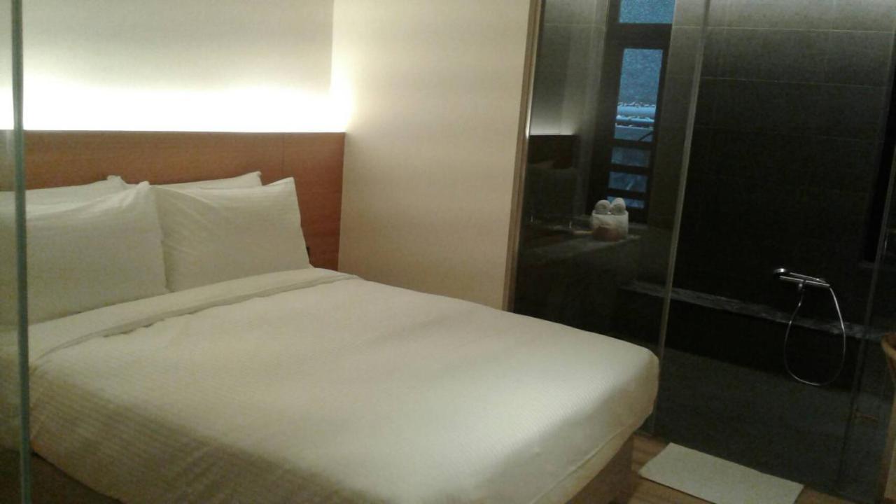 Water House Hotel