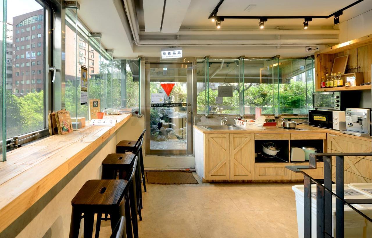 Work At 101 慕誠行旅 Hostel *